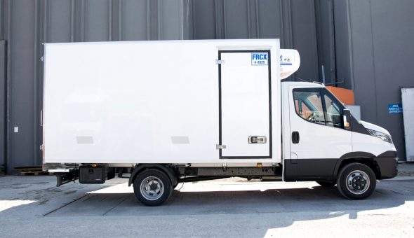 Furgone frigo Iveco daily pronto per collaudo